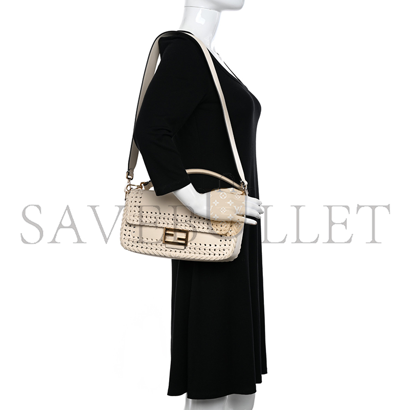 F**di vitello king ceylon woven baguette white ice (29*15*7cm)